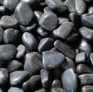 Black Pebbles Dubai — Polished Decorative Black Stones 20kg Bag UAE — حصى أسود